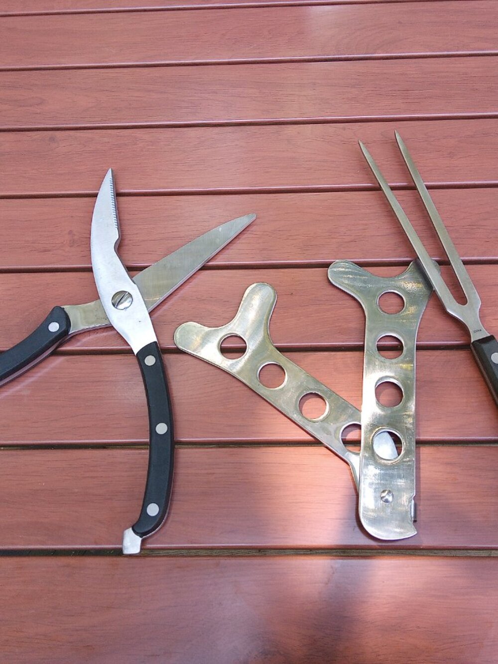GRIP Outdoor Field Dressing Kit Hunting Knife Set w/ Saw & Game Shears Hard Case - Picture 4 of 7